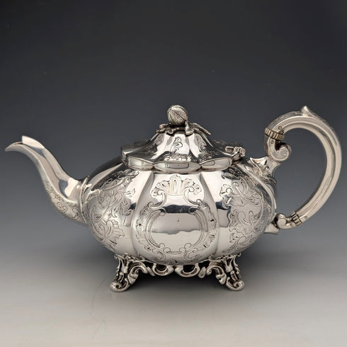 19世紀後半 英国アンティーク シルバープレート製 メロン型ティーポット