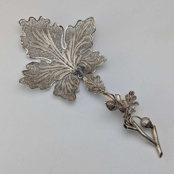 Antique sterling silver filigree leaf design tea caddy spoon