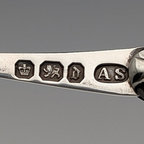 1896 British antique white mother-of-pearl handle pure silver button hook Arthur Worral Staniforth