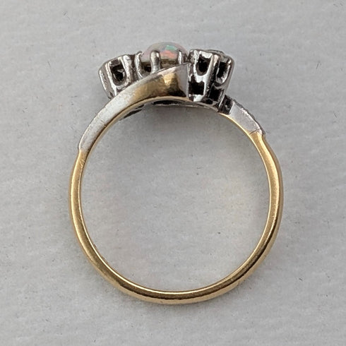 アンティーク K18ゴールドリング オパール&ダイヤモンド(8号) 指輪