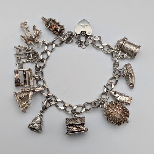 1975 British Vintage Sterling Silver Charm Bracelet 48g LC