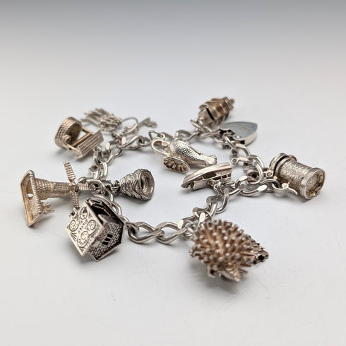 1975 British Vintage Sterling Silver Charm Bracelet 48g LC