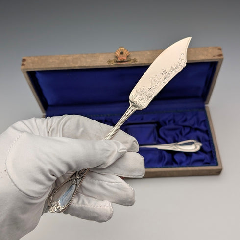 Early 20th century German antique 800 silver pastry server pair in case