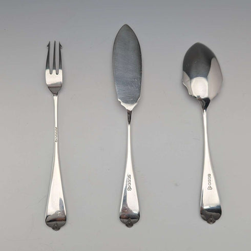 Antique British silver plate dessert cutlery trio by Barker Brothers, in case