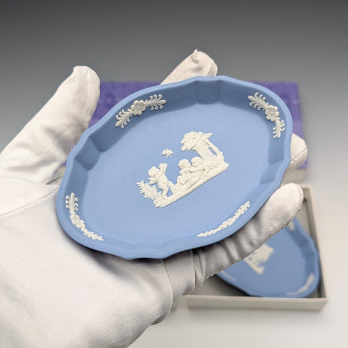 英国ヴィンテージ ウェッジウッド ジャスパーウェア製 ピンディッシュペア ペールブルー