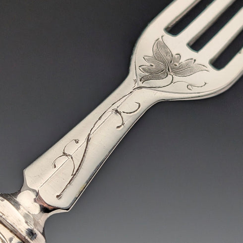 1875年頃 英国アンティーク 白蝶貝ハンドル デザートカトラリー6ペア 木箱入