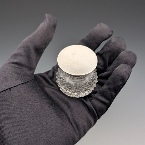 1905年 英国アンティーク 純銀蓋&カットガラス製 インク壺 Colen Hewer Cheshire