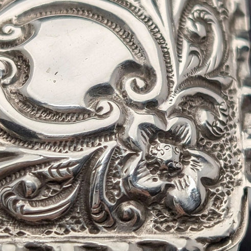 1893年 英国アンティーク 純銀製 扇形ボックス 14g Joseph Whitten