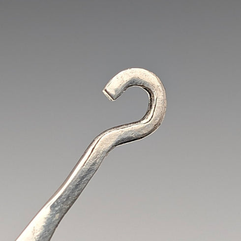 1903 British antique white mother-of-pearl handle, pure silver button hook, Villiers & Jackson