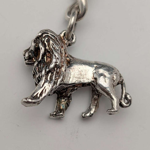 Circa 1900 British antique sterling silver Albert chain, 41g, sterling silver lion passant fob