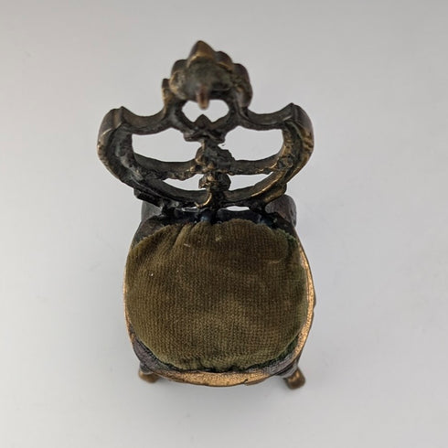 1920 年代黃銅椅懷錶架卡其色床單