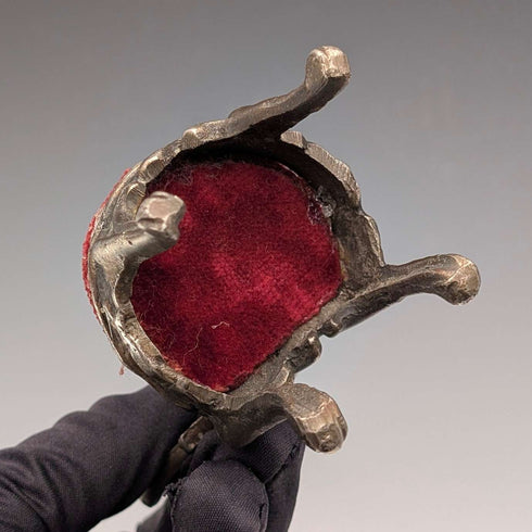1920年代 真鍮製 椅子型 懐中時計ホルダー ダークレッドシート