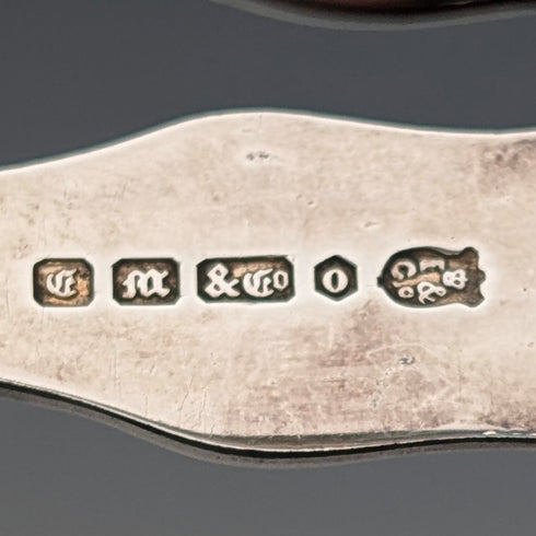 1853年 英国アンティーク シルバープレート製 シュガートング Elkington