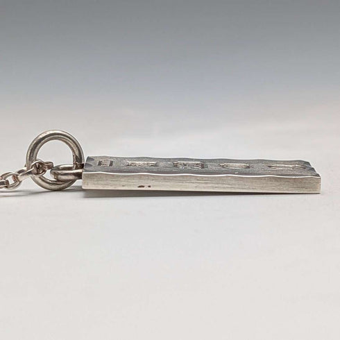 1977年 英国 純銀製 ジュビリーインゴットペンダント&純銀製チェーン 計21g Excalibur Jewellery②