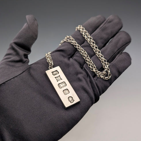 1977年 英国 純銀製 ジュビリーインゴットペンダント&純銀製チェーン 計40g Troika Designs