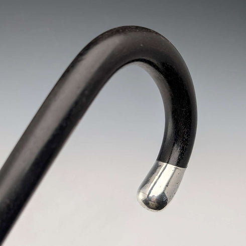 1912 年英國古董黑軸、彎柄、純銀裝飾手杖,90 厘米,J Howell & Co.