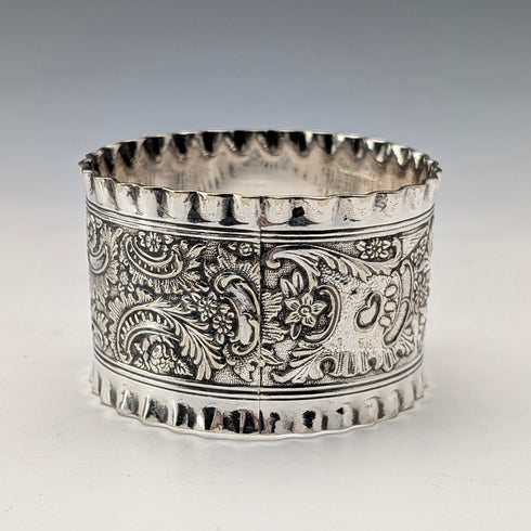 英国ヴィンテージ シルバープレート製 ナプキンリング 4個セット