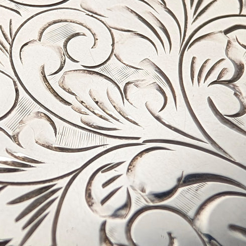 1975 年英國復古純銀大號盒式吊墜配純銀項鍊,共重 29.5 克,盒裝,Nathan Brothers