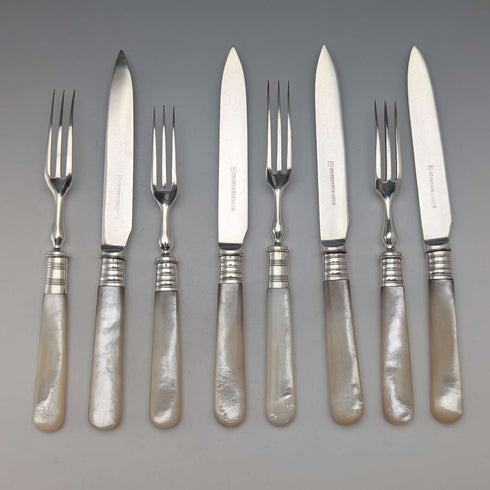 Late 19th Century British Antique Mother of Pearl Handle Tea Cutlery Pair of 4 Mappin & Webb