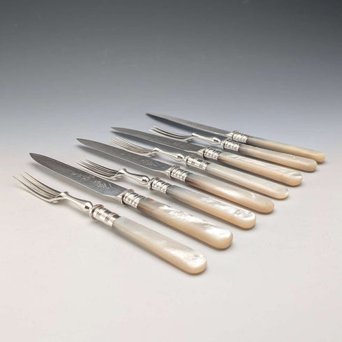 Late 19th Century British Antique Mother of Pearl Handle Tea Cutlery Pair of 4 Mappin & Webb