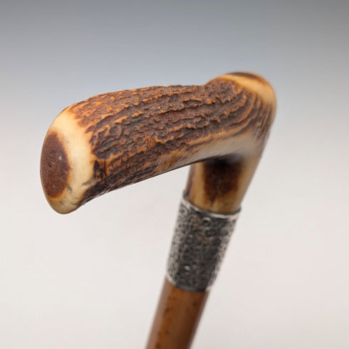 1901年英國古董馬六甲桿 L 型鹿角柄純銀裝飾手杖 88 公分亨利·豪威爾