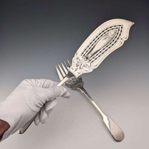 古董英國銀盤魚形餐具一對,約 1895 年,Mappin & Webb