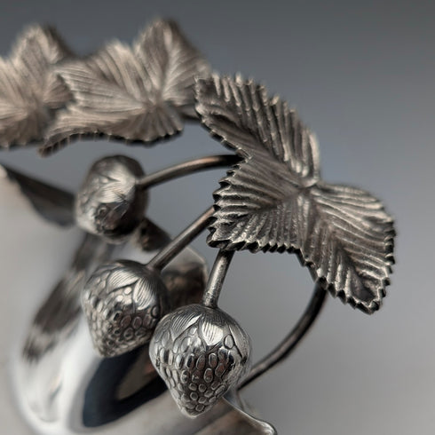 Circa 1900 British antique silver plate strawberry dish, Walker & Hall