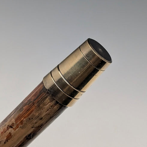 1925 年英國古董手杖,帶有斑駁的桿身、彎曲的手柄和純銀裝飾,86 厘米