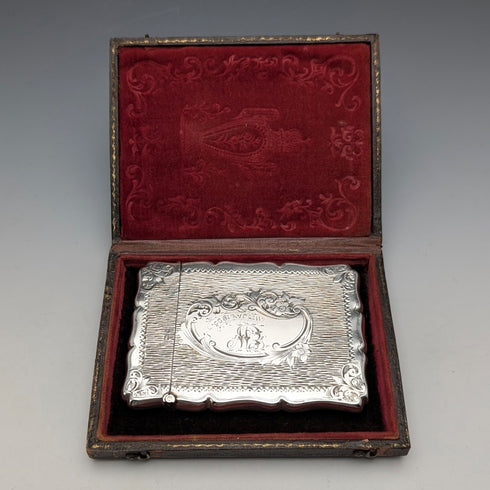 1901 年英國古董花卉雕刻純銀卡片盒,75 克,盒裝,Lines,Bunn & Mason