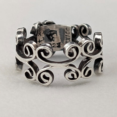 Vintage Mexican sterling silver ring (size 12-13)
