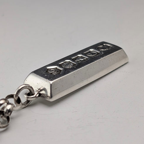 1977 年英國不列顛尼亞銀禧紀念錠吊墜和超厚純銀鍊,共重 45.5 克