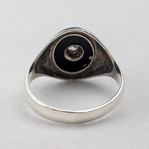 1987 British vintage sterling silver signet ring with onyx (size 20)