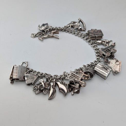 英国ヴィンテージ 純銀製 チャームブレスレット 48g