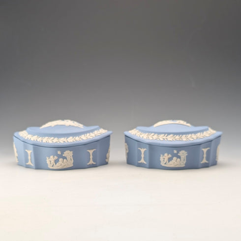 英国ヴィンテージ ウェッジウッド ジャスパーウェア製 ボックスペア ペールブルー