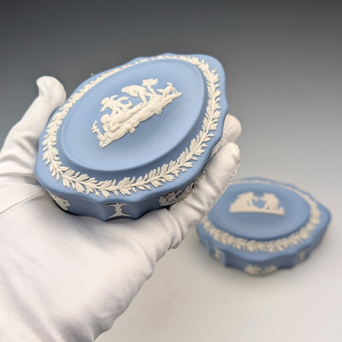 英国ヴィンテージ ウェッジウッド ジャスパーウェア製 ボックスペア ペールブルー