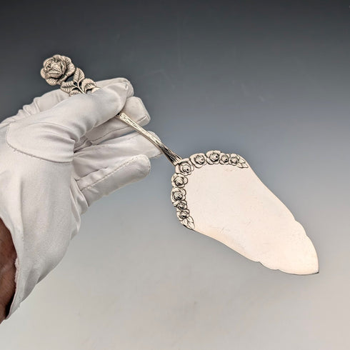 ドイツヴィンテージ コンチネンタルシルバー製 ペストリーサーバ 50g バラ装飾