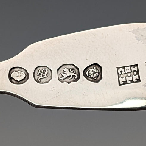 1836 British antique sterling silver tea caddy spoon, 11g, John, Henry & Charles Lias