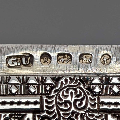 1881年 英国アンティーク シェイクスピア彫刻 純銀製カードケース 77g George Unite