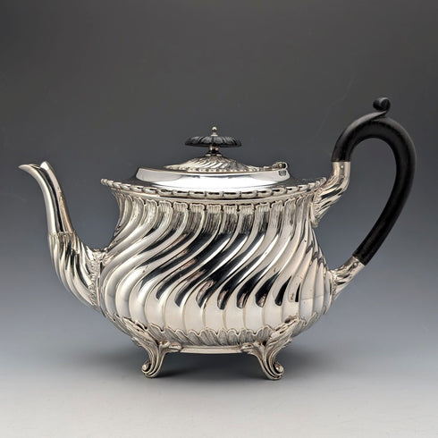 英国アンティーク シルバープレート製 ティーセット 3点セット George Shadford Lee&Henry Wigfull