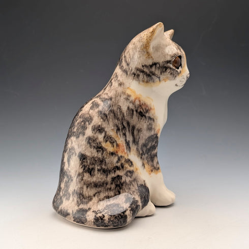 British Winstan Ray Kensington Cat Pheasant Pottery Figurine (Size 2)