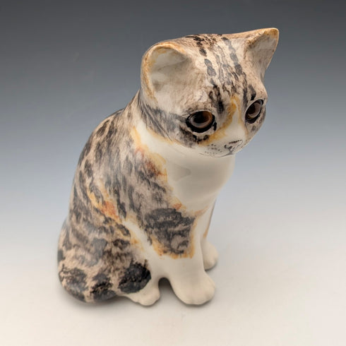 British Winstan Ray Kensington Cat Pheasant Pottery Figurine (Size 2)