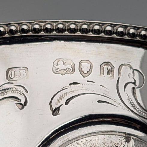 1860年 英国アンティーク 純銀製 脚付きカップ 153g James Beebe