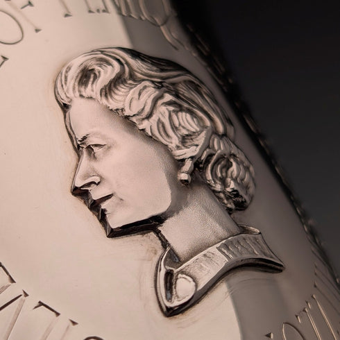 1977年 英国エリザベスⅡ世 シルバージュビリー 純銀製ゴブレット 142g 箱・説明書付き 極美品