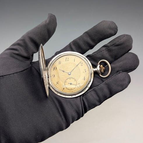 アンティーク スイス製 無銘 懐中時計 銀側ニエロ装飾 薄型ハンターケース 動作良好