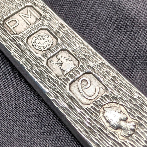 1977年 英国 ブリタニアシルバー製 ジュビリーインゴットペンダント14g ネックレス付 Pobjoy Mint