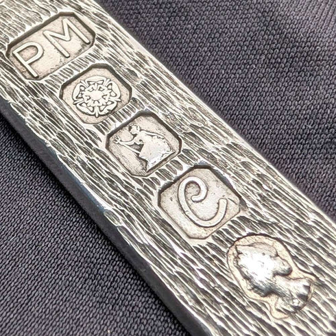 1977 British Britannia Silver Jubilee Ingot Pendant 14g with Necklace Pobjoy Mint