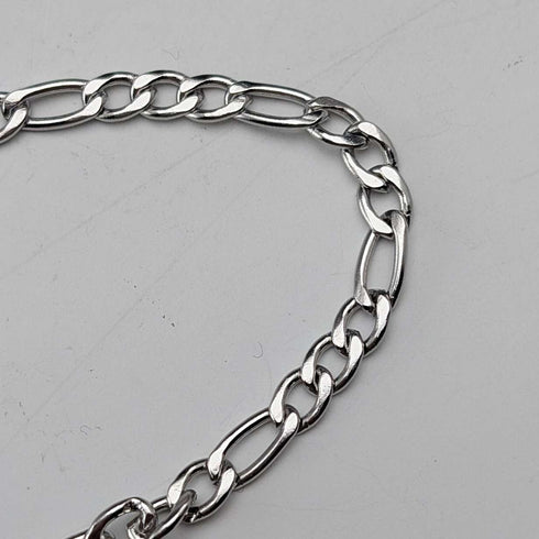 1977 British Britannia Silver Jubilee Ingot Pendant 14g with Necklace Pobjoy Mint