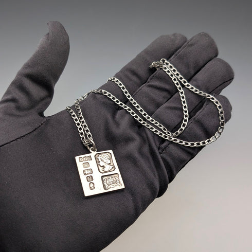 1977年 英国 純銀製 ジュビリーインゴットペンダント14g ネックレス付 DNG