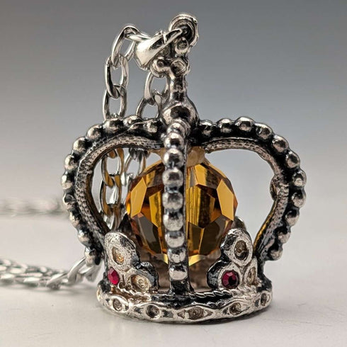 1979 British Vintage Crown Pendant Necklace GDM