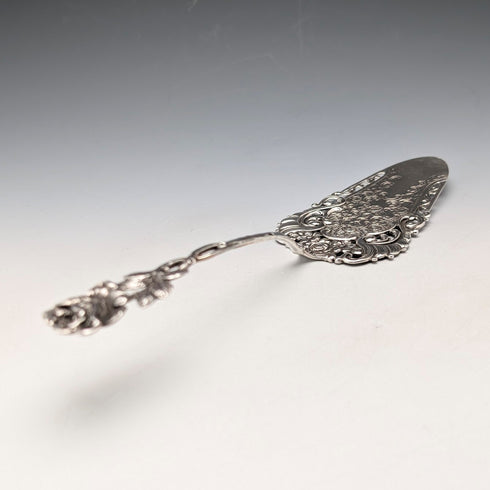 ヴィンテージ コンチネンタルシルバー製 バラ装飾 ペストリーサーバ 40g